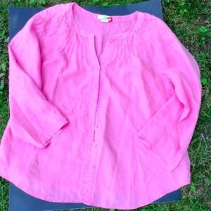 Tweeds woman Linen pleated button up blouse